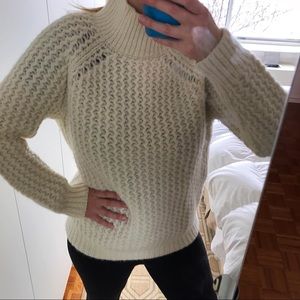 Club Monaco cream alpaca comfy sweater (M)